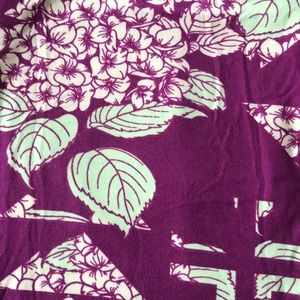 Like new Tc Lularoe Leggings